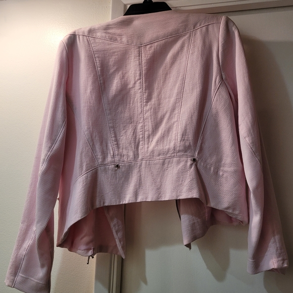 Pink jacket - Picture 2 of 3